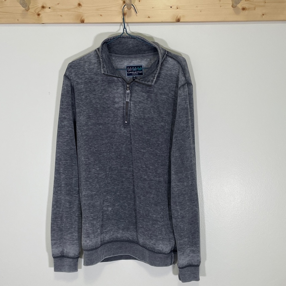 Charleston Threads lightweight gray 1/4 zip